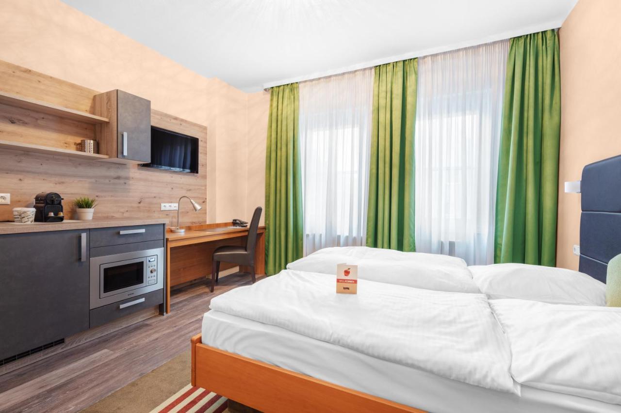 Schieners Hotel & Apfelhof Apartments Wemding Экстерьер фото