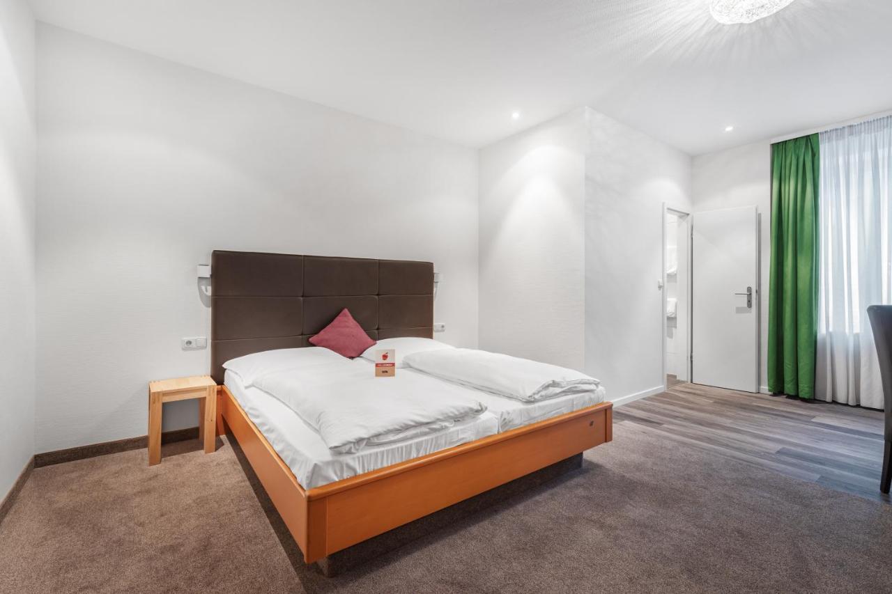 Schieners Hotel & Apfelhof Apartments Wemding Экстерьер фото