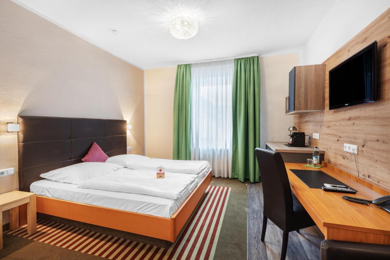 Schieners Hotel & Apfelhof Apartments Wemding Экстерьер фото